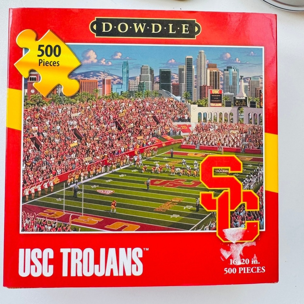 USC Trojans 500 Pc Jigsaw Puzzle Sealed Eric Dowdle 16x20 NCAA Sports Football